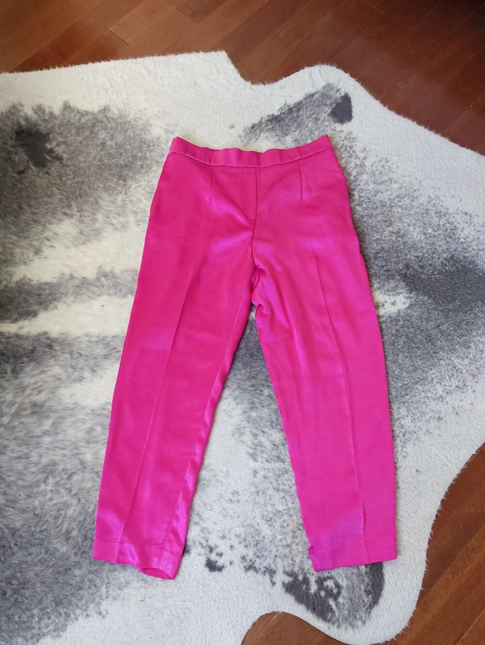 Satiny Hot Pink Pull-On CroppedTrousers